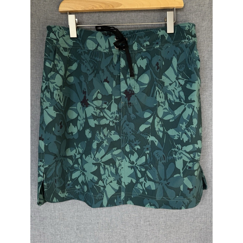 NWT Ripskirt Hawaii Green Camo Floral Sport Skirt Small‎